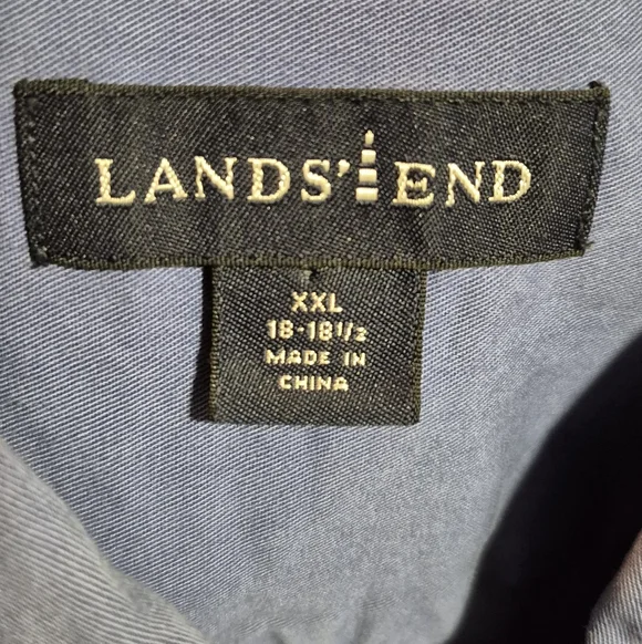 Lands' End Men's Casual Blue Button Down Shirt - Picture 4 of 9